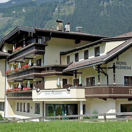 Hotel Waldheim Garni Mayrhofen Exterior foto